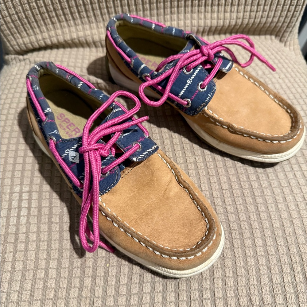 Sperry Kids Moccasins with Pink and Tan Design